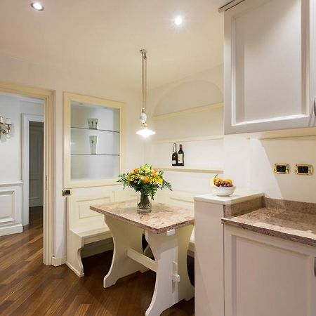 47Luxury Suites - Colosseo Рим Екстериор снимка